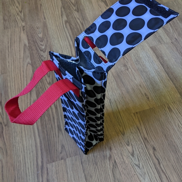 Never used Thirty-one insulated wine tote - Picture 2 of 3
